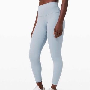 Lululemon Wunder Under size 4 28” inseam